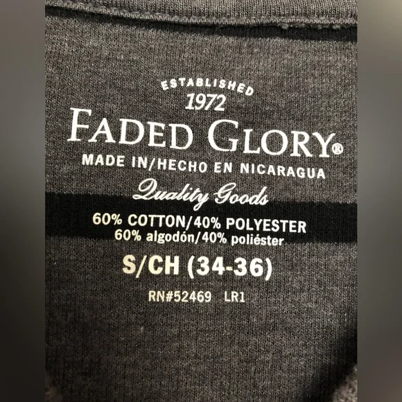 Faded Glory grey and black v-neck men’s sweater size S - Picture 3 of 3